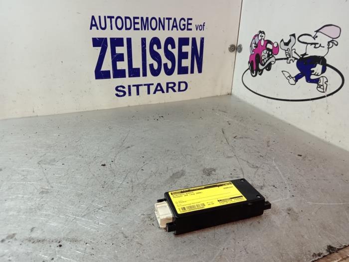 Gebruikte Bluetooth module Peugeot 308 SW (4E/H) 1.6 VTI 16V Prijs € 63,00 Margeregeling aangeboden door Zelissen V.O.F. autodemontage