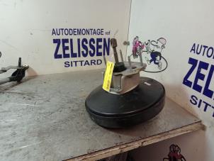 Gebruikte Rembol Renault Megane III Grandtour (KZ) 1.4 16V TCe 130 Prijs € 52,50 Margeregeling aangeboden door Zelissen V.O.F. autodemontage