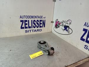 Gebruikte Motorrubber Ford Fiesta 6 (JA8) 1.25 16V Prijs € 47,25 Margeregeling aangeboden door Zelissen V.O.F. autodemontage