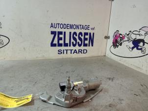 Gebruikte Ruitenwissermotor achter Suzuki Swift (ZA/ZC/ZD1/2/3/9) 1.3 VVT 16V Prijs € 36,75 Margeregeling aangeboden door Zelissen V.O.F. autodemontage