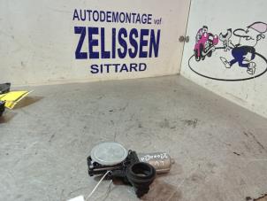 Gebruikte Motor electrisch raam Suzuki Swift (ZA/ZC/ZD1/2/3/9) 1.3 VVT 16V Prijs € 31,50 Margeregeling aangeboden door Zelissen V.O.F. autodemontage