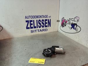 Gebruikte Motor electrisch raam Fiat Scudo (270) 2.0 D Multijet Prijs € 42,00 Margeregeling aangeboden door Zelissen V.O.F. autodemontage
