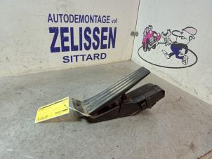 Gebruikte Gaspedaal BMW 1 serie (E88) Prijs € 42,00 Margeregeling aangeboden door Zelissen V.O.F. autodemontage