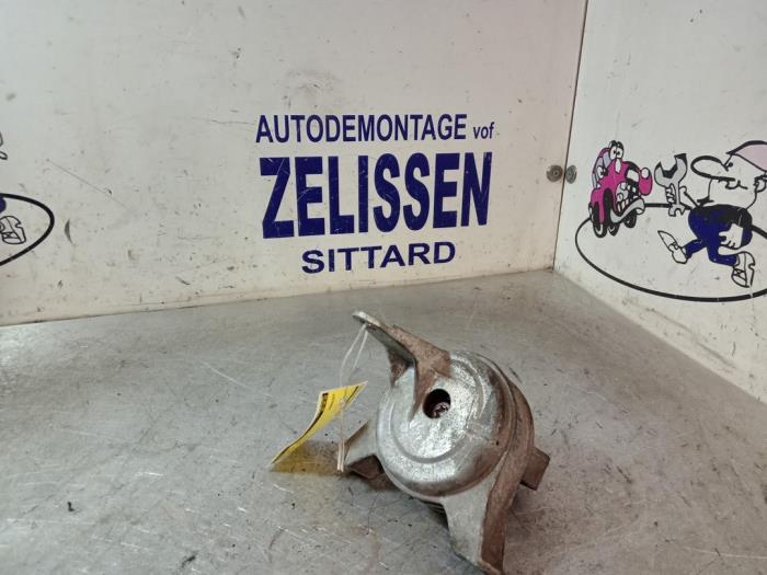 Gebruikte Motorrubber Opel Zafira (M75) 1.6 16V Prijs € 21,00 Margeregeling aangeboden door Zelissen V.O.F. autodemontage
