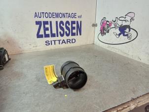 Gebruikte Luchtmassameter Opel Insignia Sports Tourer 1.8 16V Ecotec Prijs € 31,50 Margeregeling aangeboden door Zelissen V.O.F. autodemontage