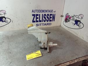 Gebruikte Hoofdremcilinder Alfa Romeo MiTo (955) 1.4 16V Prijs € 31,50 Margeregeling aangeboden door Zelissen V.O.F. autodemontage