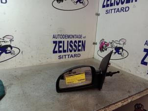 Gebruikte Buitenspiegel links Hyundai Getz 1.1i 12V Prijs € 26,25 Margeregeling aangeboden door Zelissen V.O.F. autodemontage
