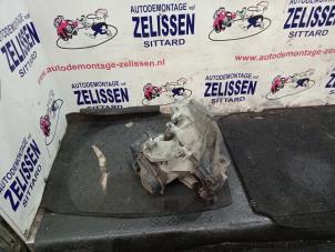 Gebruikte Versnellingsbak Ford Fiesta 5 (JD/JH) 1.4 16V Prijs € 236,25 Margeregeling aangeboden door Zelissen V.O.F. autodemontage