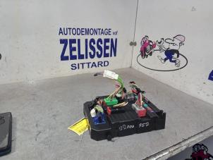 Gebruikte Zekeringkast Peugeot 207 CC (WB) 1.6 16V Prijs € 78,75 Margeregeling aangeboden door Zelissen V.O.F. autodemontage
