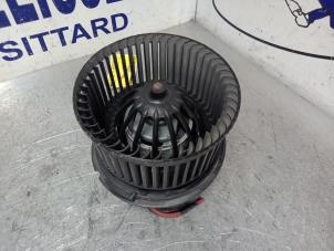 Gebruikte Aanjager Citroen C3 Pluriel (HB) 1.4 Prijs € 47,25 Margeregeling aangeboden door Zelissen V.O.F. autodemontage