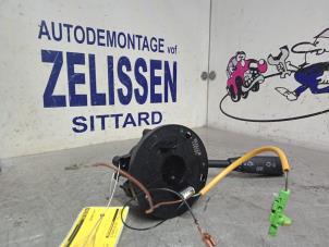 Gebruikte Schakelaar Ruitenwisser Mercedes Vito (639.6) 2.2 109 CDI 16V Prijs € 47,25 Margeregeling aangeboden door Zelissen V.O.F. autodemontage