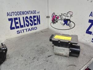 Gebruikte ABS Pomp Alfa Romeo 159 Sportwagon (939BX) 1.9 JTDm 16V Prijs € 152,25 Margeregeling aangeboden door Zelissen V.O.F. autodemontage