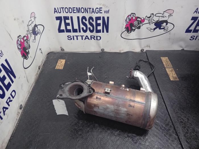 Gebruikte Roetfilter Renault Megane III Grandtour (KZ) 1.5 dCi 110 Prijs € 315,00 Margeregeling aangeboden door Zelissen V.O.F. autodemontage