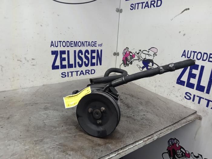 Gebruikte Pomp Servo Mercedes Vito (639.6) 2.2 109 CDI 16V Prijs € 99,75 Margeregeling aangeboden door Zelissen V.O.F. autodemontage