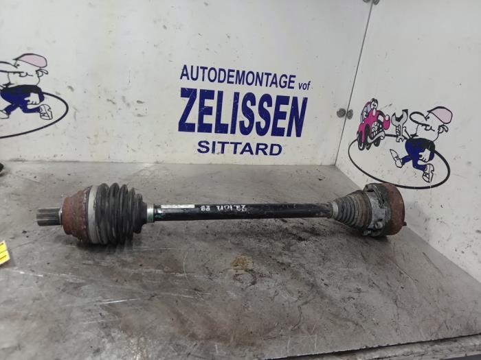 Gebruikte Aandrijfas links-achter Audi RS 3 Sportback (8VA/8VF) 2.5 TFSI 20V Quattro Performance Prijs € 152,25 Margeregeling aangeboden door Zelissen V.O.F. autodemontage