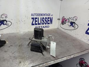 Gebruikte ABS Pomp Mercedes CLK (C208) 3.2 320 V6 18V Prijs € 99,75 Margeregeling aangeboden door Zelissen V.O.F. autodemontage