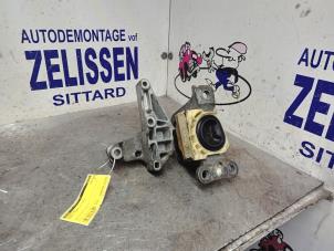 Gebruikte Motorsteun Renault Megane III Grandtour (KZ) 1.5 dCi 110 Prijs € 68,25 Margeregeling aangeboden door Zelissen V.O.F. autodemontage