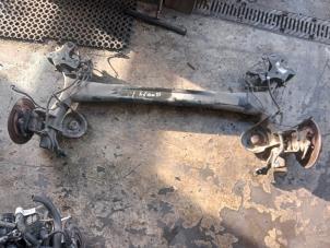 Gebruikte Achteras voorwielaandrijving Renault Megane III Grandtour (KZ) 1.5 dCi 110 Prijs € 262,50 Margeregeling aangeboden door Zelissen V.O.F. autodemontage