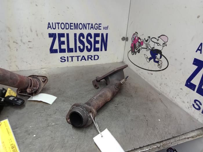 Gebruikte Uitlaat Tussenpijp Suzuki Swift (ZA/ZC/ZD1/2/3/9) 1.3 VVT 16V Prijs € 21,00 Margeregeling aangeboden door Zelissen V.O.F. autodemontage