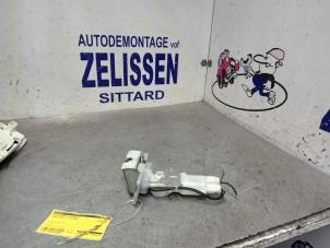 Gebruikte Slotmechaniek Achterklep Suzuki Swift (ZA/ZC/ZD1/2/3/9) 1.3 VVT 16V Prijs € 21,00 Margeregeling aangeboden door Zelissen V.O.F. autodemontage