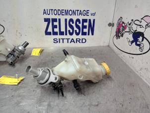 Gebruikte Hoofdremcilinder Alfa Romeo MiTo (955) 1.4 16V Prijs € 36,75 Margeregeling aangeboden door Zelissen V.O.F. autodemontage