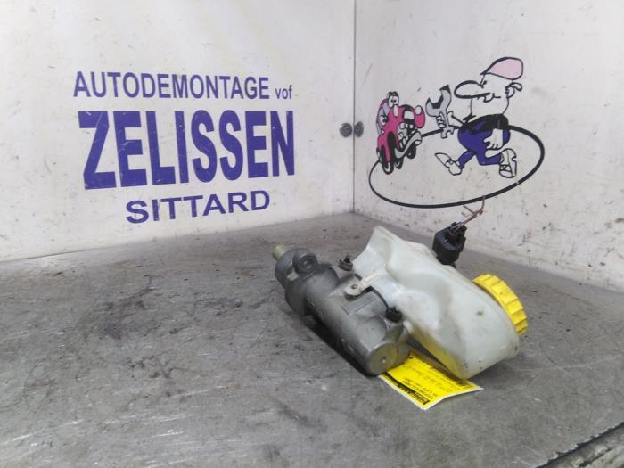 Gebruikte Hoofdremcilinder Volkswagen Lupo (6X1) 1.4 60 Prijs € 26,25 Margeregeling aangeboden door Zelissen V.O.F. autodemontage