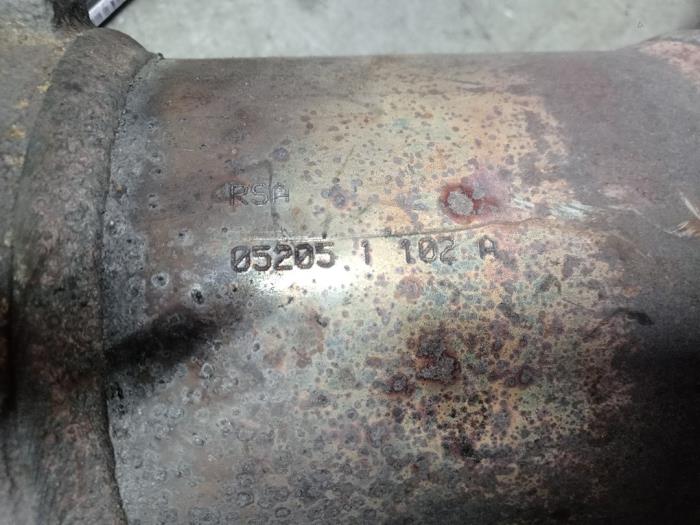 Uitlaatspruitstuk + katalysator van een Suzuki Swift (ZA/ZC/ZD1/2/3/9) 1.3 VVT 16V 2005