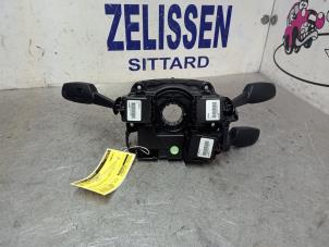 Gebruikte Combischakelaar Stuurkolom BMW 1 serie (E87/87N) 116i 1.6 16V Prijs € 194,25 Margeregeling aangeboden door Zelissen V.O.F. autodemontage