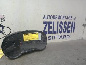 Gebruikte Cockpit Volkswagen Polo V (6R) 1.2 12V BlueMotion Technology Prijs € 99,75 Margeregeling aangeboden door Zelissen V.O.F. autodemontage
