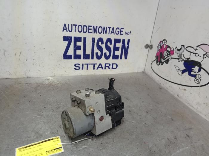 Gebruikte ABS Pomp Nissan Primera (P11) 1.8 16V Prijs € 99,75 Margeregeling aangeboden door Zelissen V.O.F. autodemontage