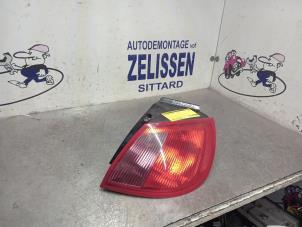 Gebruikte Achterlicht rechts Mitsubishi Colt (Z2/Z3) 1.1 12V Prijs € 26,25 Margeregeling aangeboden door Zelissen V.O.F. autodemontage