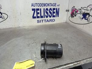 Gebruikte Luchtmassameter Opel Vivaro 2.0 CDTI Prijs € 52,50 Margeregeling aangeboden door Zelissen V.O.F. autodemontage