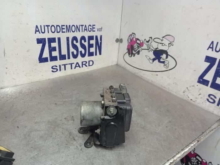 Gebruikte ABS Pomp Volkswagen Crafter 2.0 TDI 16V Prijs € 278,25 Margeregeling aangeboden door Zelissen V.O.F. autodemontage