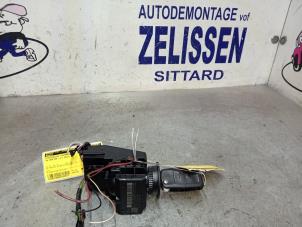 Gebruikte Kontaktslot elektronisch Volkswagen Crafter 2.0 TDI 16V Prijs € 236,25 Margeregeling aangeboden door Zelissen V.O.F. autodemontage