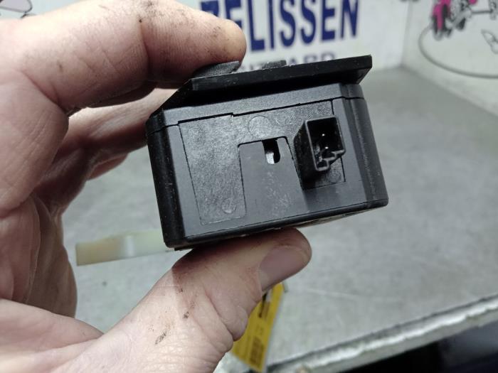 Central electronic module van een Mini Cooper 2003