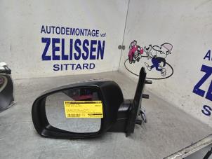 Gebruikte Spiegel Buiten links Nissan Note (E11) 1.6 16V Prijs € 47,25 Margeregeling aangeboden door Zelissen V.O.F. autodemontage