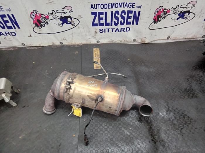 Gebruikte Roetfilter Peugeot 308 (4A/C) 1.6 HDi 16V Prijs op aanvraag aangeboden door Zelissen V.O.F. autodemontage