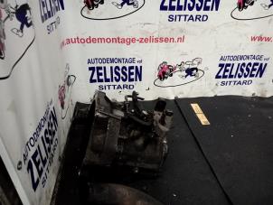 Gebruikte Versnellingsbak Volkswagen Polo IV (9N1/2/3) 1.4 FSI 16V Prijs € 288,75 Margeregeling aangeboden door Zelissen V.O.F. autodemontage