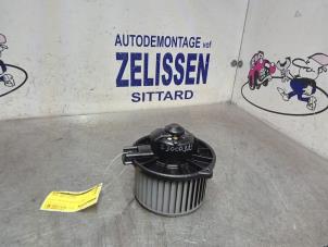 Gebruikte Chaufage Ventilatiemotor Toyota Yaris (P1) 1.3 16V VVT-i Prijs € 42,00 Margeregeling aangeboden door Zelissen V.O.F. autodemontage