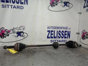 Gebruikte Homokineetas rechts-voor Toyota Yaris (P1) 1.3 16V VVT-i Prijs € 99,75 Margeregeling aangeboden door Zelissen V.O.F. autodemontage