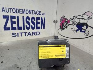 Gebruikte ABS Pomp Peugeot 508 (8D) 1.6 HDiF 16V Prijs € 257,25 Margeregeling aangeboden door Zelissen V.O.F. autodemontage