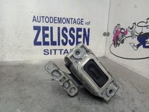 Gebruikte Motorsteun Opel Astra H (L48) 1.6 16V Twinport Prijs € 36,75 Margeregeling aangeboden door Zelissen V.O.F. autodemontage