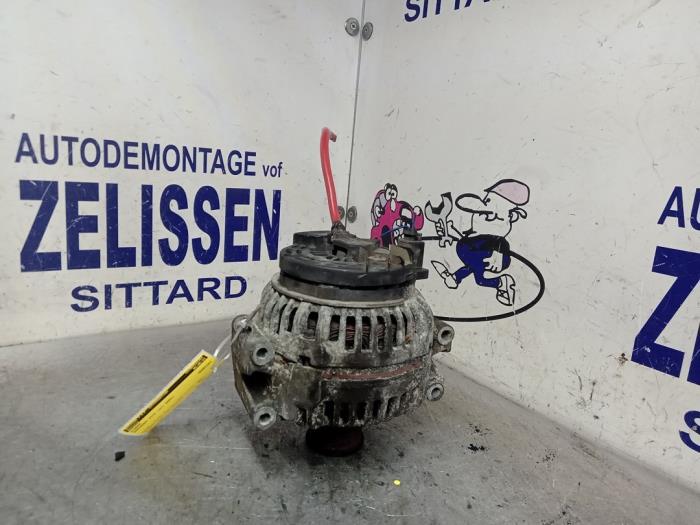 Gebruikte Dynamo Mercedes Vito (639.6) 2.2 115 CDI 16V Prijs € 204,75 Margeregeling aangeboden door Zelissen V.O.F. autodemontage