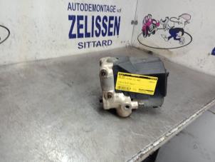 Gebruikte ABS Pomp Mercedes C (W202) 1.8 C-180 16V Prijs € 183,75 Margeregeling aangeboden door Zelissen V.O.F. autodemontage
