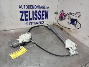 Gebruikte Ruitmechaniek 4Deurs rechts-achter Mitsubishi Colt (Z2/Z3) 1.3 16V Prijs € 63,00 Margeregeling aangeboden door Zelissen V.O.F. autodemontage