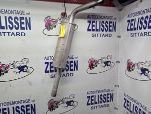 Gebruikte Uitlaat Middendemper Volkswagen Polo IV (9N1/2/3) 1.4 16V Prijs € 26,25 Margeregeling aangeboden door Zelissen V.O.F. autodemontage
