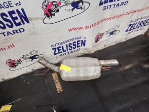 Gebruikte Uitlaat Einddemper Opel Calibra 2.0i 16V Ecotec Prijs € 47,25 Margeregeling aangeboden door Zelissen V.O.F. autodemontage