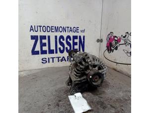Gebruikte Alternator Volkswagen Golf V (1K1) 1.4 FSI 16V Prijs € 36,75 Margeregeling aangeboden door Zelissen V.O.F. autodemontage