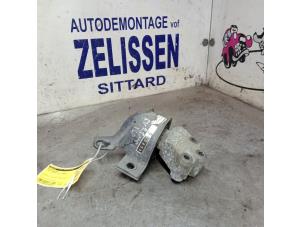 Gebruikte Motorsteun Fiat Panda (169) 1.2 Fire Prijs € 42,00 Margeregeling aangeboden door Zelissen V.O.F. autodemontage