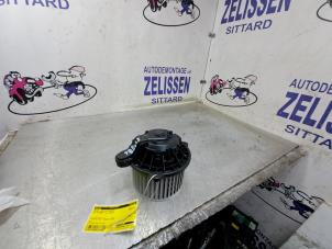Gebruikte Kachel Ventilatiemotor Kia Picanto (TA) 1.0 12V Prijs € 47,25 Margeregeling aangeboden door Zelissen V.O.F. autodemontage